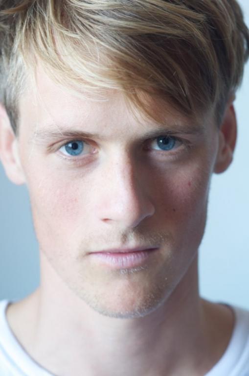 帕特里克·梅佩尔 Patrick Mapel照片