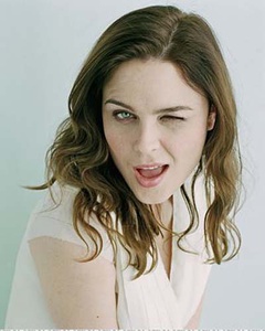 艾米丽·丹斯切尔 Emily Deschanel照片