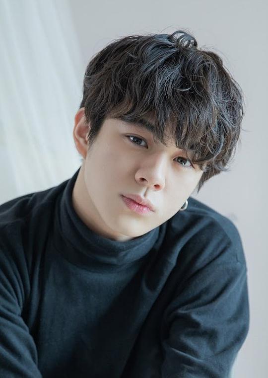 宇佐卓真 Takuma Usa照片