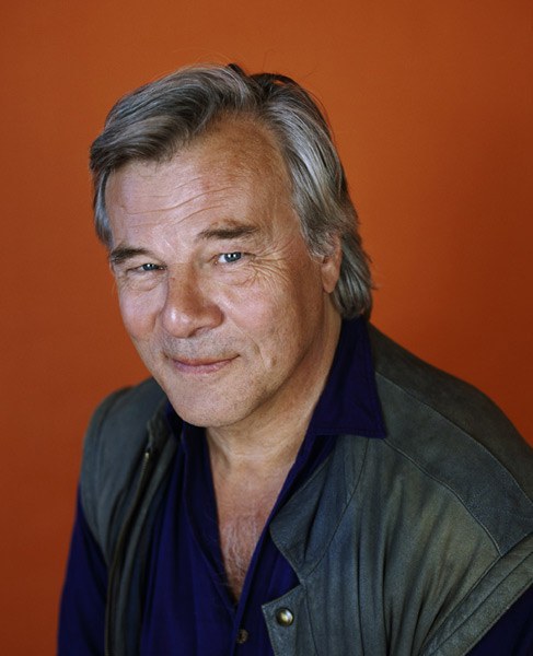 杨·库卢 Jan Guillou照片