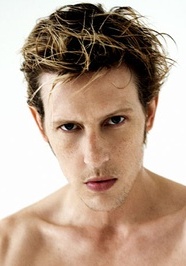 加布里埃尔·曼 Gabriel Mann照片