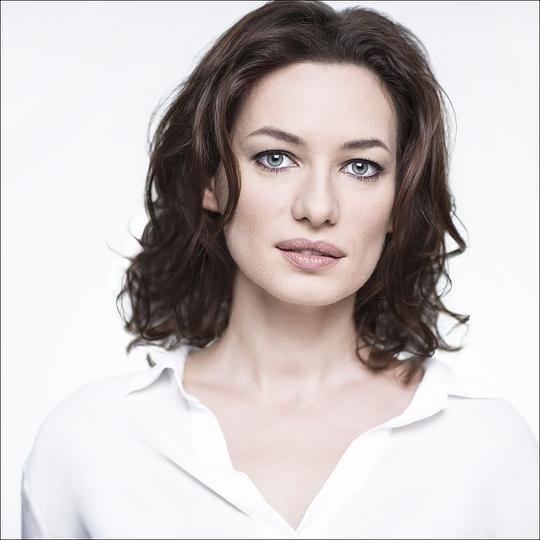 安娜·玛丽亚·切赫 Anna Mária Cseh照片