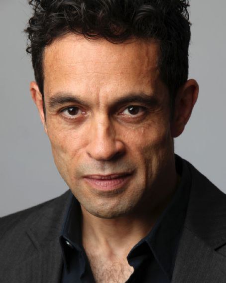 安东尼·巴克莱 Anthony Barclay照片