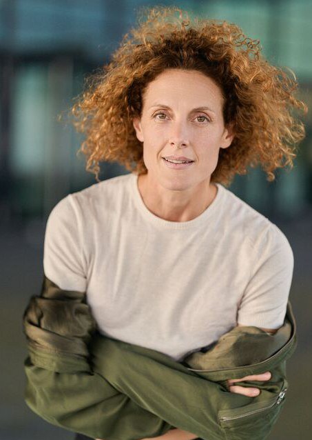 芭芭拉·兰兹 Barbara Lanz照片