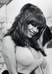 姬滕·娜提维达 Kitten Natividad照片