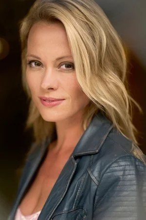 琳达·莱波娃 Linda Rybová照片