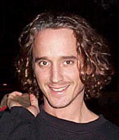 耐克·伊斯特 Nick East照片