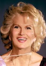 Minnie Minoprio照片