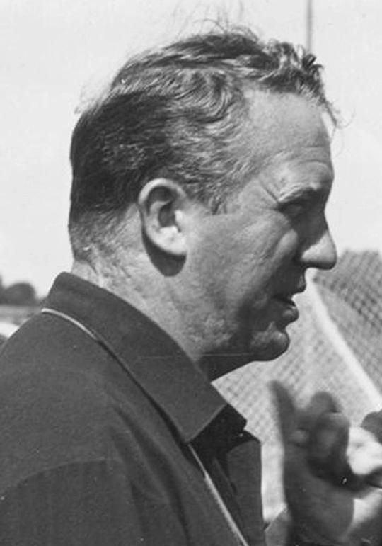 约阿希姆·哈斯勒 Joachim Hasler照片