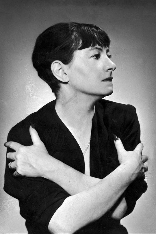 Dorothee Parker照片