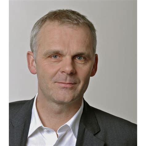 乌尔里希·维耶夫 Ulrich Weiß照片