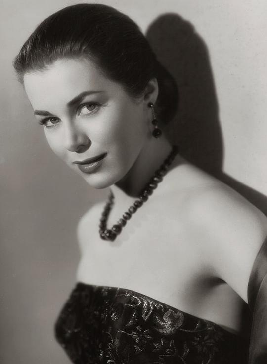 玛丽安娜·科赫 Marianne Koch照片