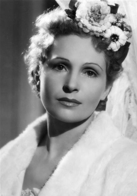 诺拉·格雷戈尔 Nora Gregor照片