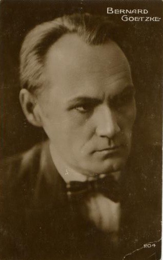 伯恩哈德·格茨克 Bernhard Goetzke照片