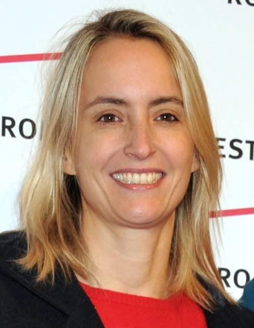 吉利亚·卡伦达 Giulia Calenda照片