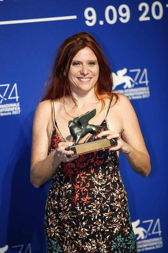 苏珊娜·尼基亚雷利 Susanna Nicchiarelli照片