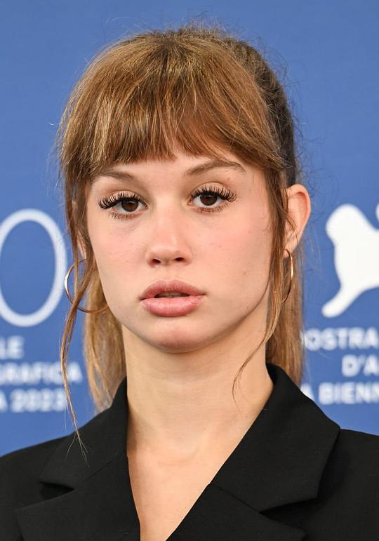 比安卡·德尔布拉沃 Bianca Delbravo照片