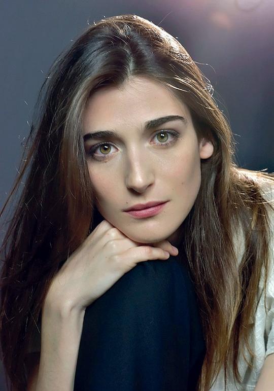 皮拉尔·福格莉亚蒂 Pilar Fogliati照片