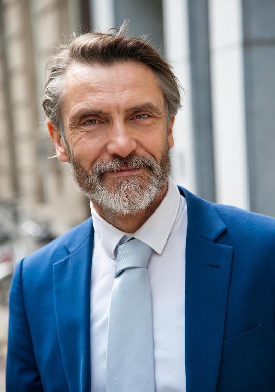 卢卡斯·塔维涅 Lucas Tavernier照片