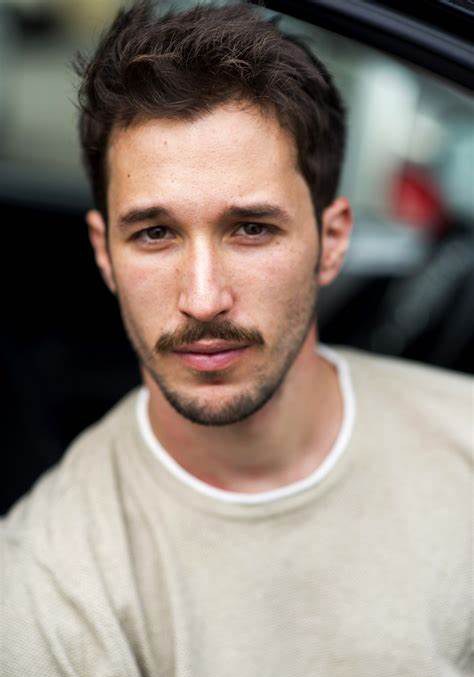 马科·西卡莱丝 Marco Cicalese照片