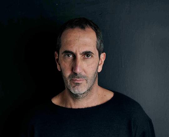 保罗·卡拉布雷西 Paolo Calabresi照片