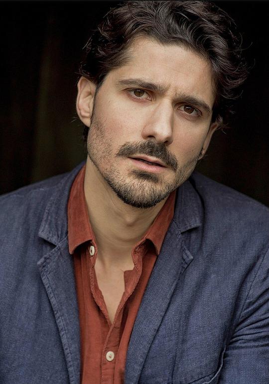 瓦莱里奥·达·席尔瓦 Valerio Da Silva照片