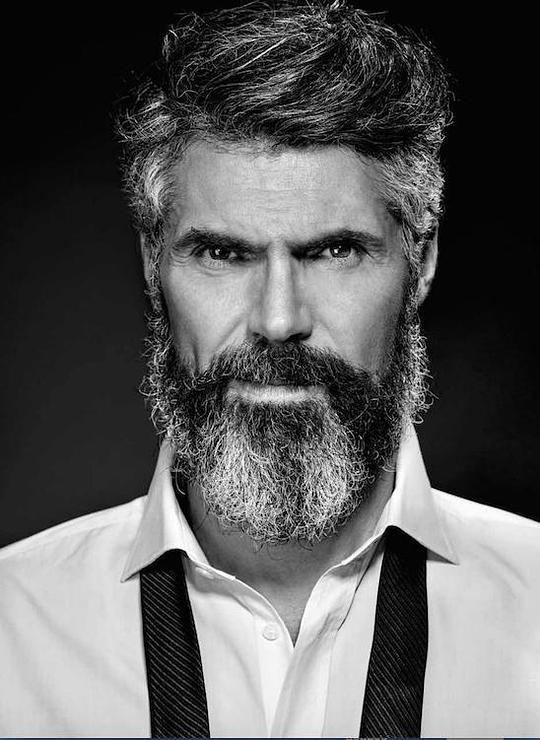 詹卢卡·佐帕 Gianluca Zoppa照片