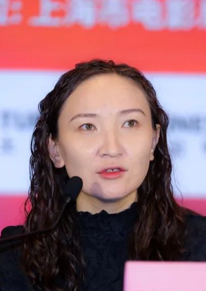 玛丽卡·穆哈梅詹 Malika Mukhamejan照片