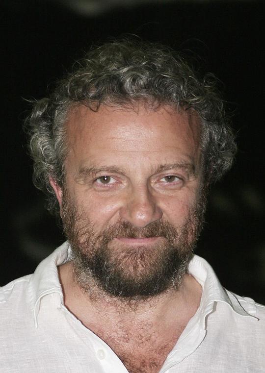 乔瓦尼·韦罗内西 Giovanni Veronesi照片