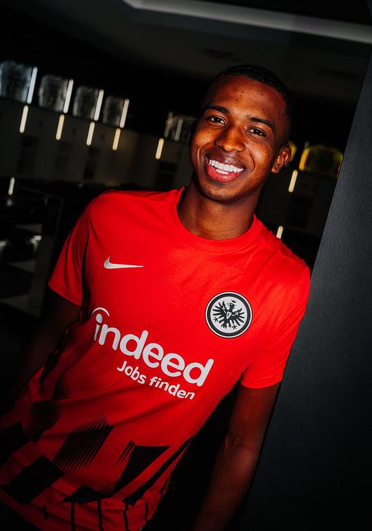 威廉·帕乔 Willian Pacho照片