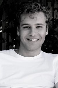 安东尼·英格鲁伯 Anthony Ingruber照片