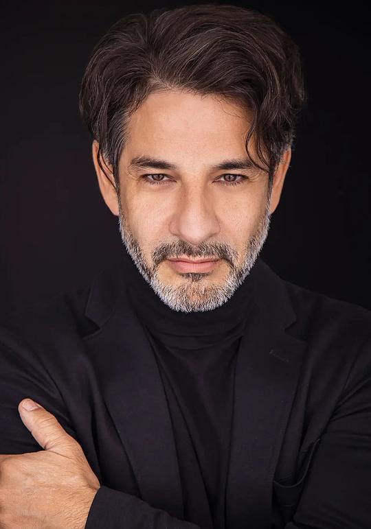 米格尔·罗达特 Miguel Rodarte照片