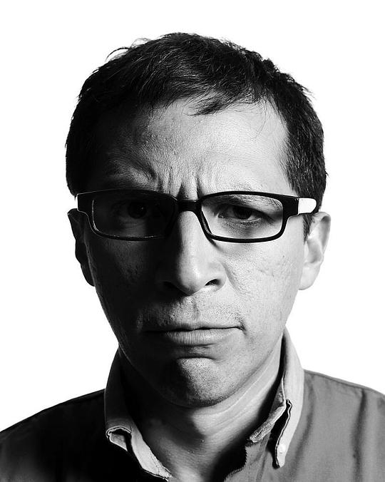 恩里克·阿莱奥拉 Enrique Arreola照片