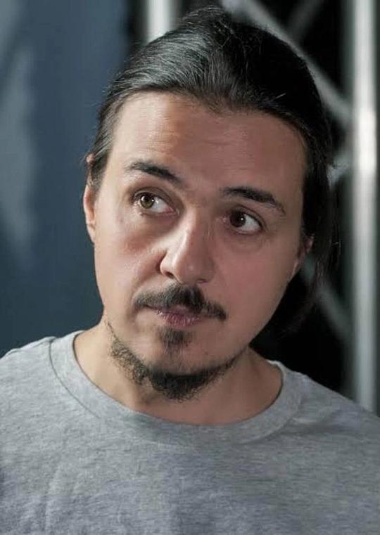 卢卡·贝里诺 Luca Bellino照片