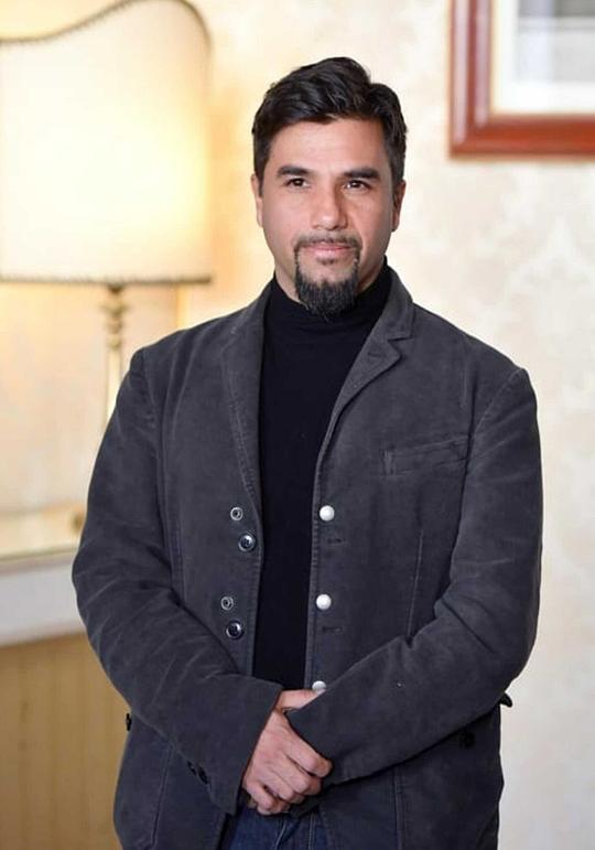 艾罗斯·普利亚利 Eros Puglielli照片