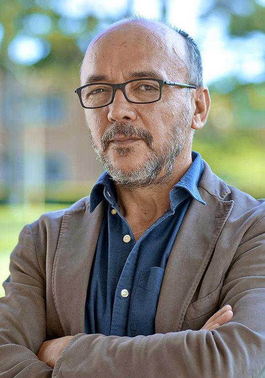 罗兰·塞伊科 Roland Sejko照片