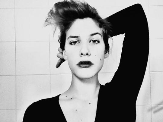 泰娅·法尔科 Tea Falco照片