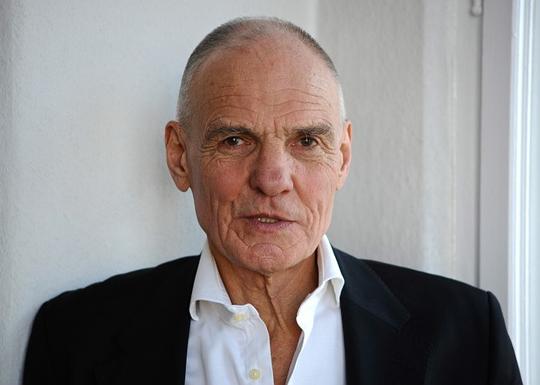 汉斯·皮特·哈尔瓦赫斯 Hans Peter Hallwachs照片