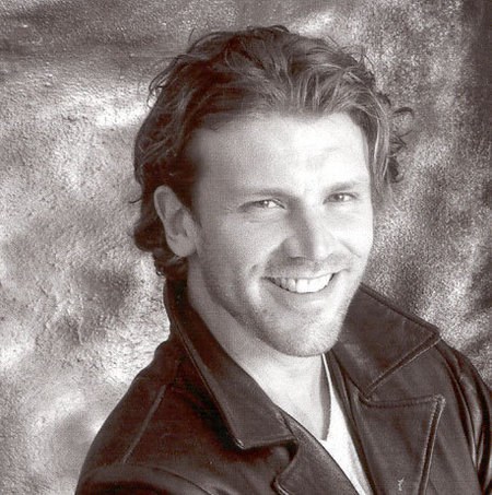 罗伯特·麦迪逊 Robert Madison照片