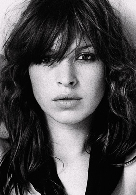 塔拉·爱德丝 Tara Elders照片