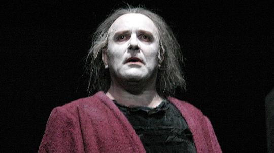 Alejandro Urdapilleta照片