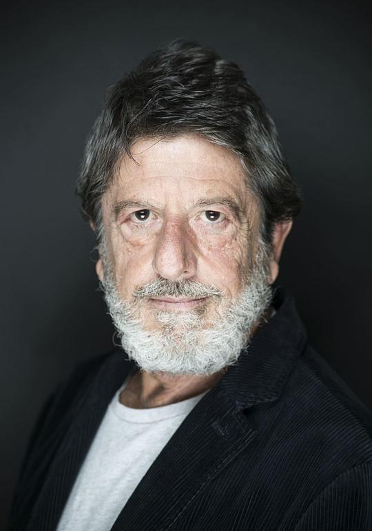 安德烈埃·珀盖特里 Andrea Purgatori照片