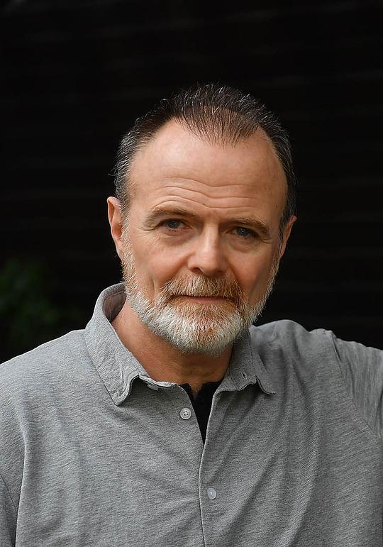 路易斯·马辛 Luis Machín照片