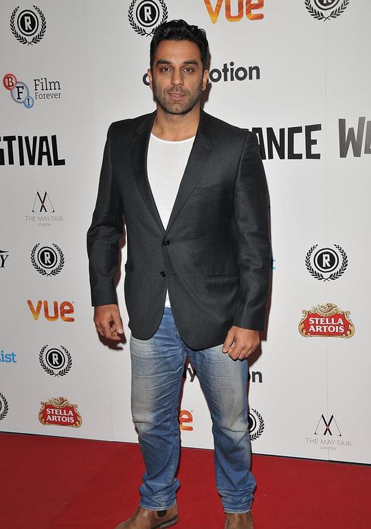 帕沙·博卡里 Pasha Bocarie照片