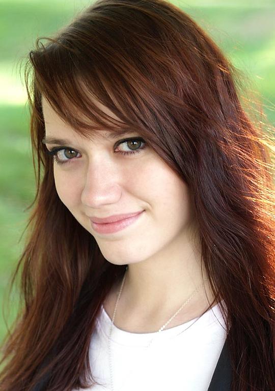 芭芭拉·卢克索娃 Barbora Lukesová照片