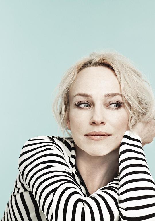 苏茜·波特 Susie Porter照片