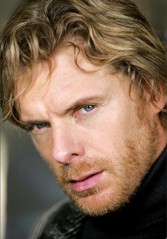 卡斯帕·卡帕罗尼 Kaspar Capparoni照片