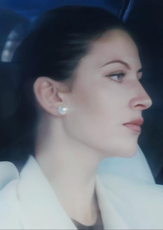 伊琳娜·克莱默 Irina Kramer照片