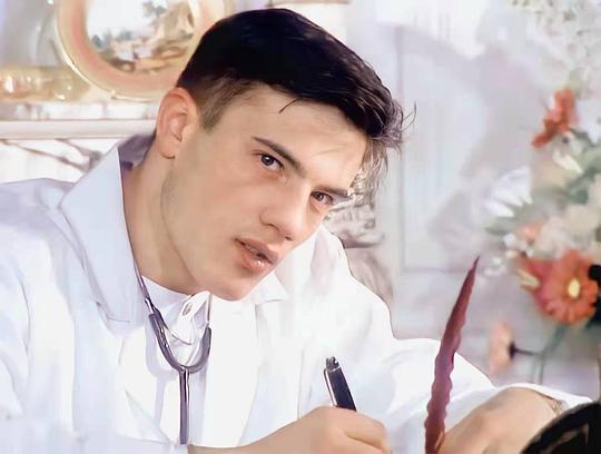 哈坎·赛博思 Hakan Serbes照片