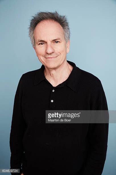 阿维·耐舍 Avi Nesher照片